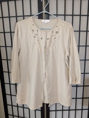Tradition Beige Embroidered Button-Front Women’s Top Sz 12
